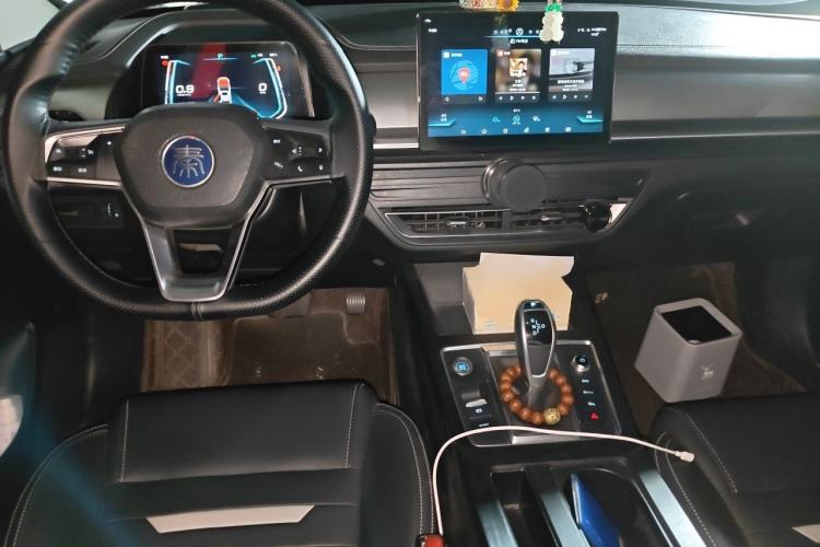 Used BYD Qin Pro 2020 Beyond Edition 1.5TI Automatic Flagship Version Center Console
