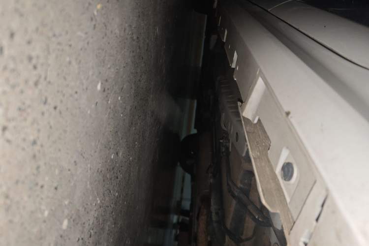Used BYD Qin Pro 2020 Beyond Edition 1.5TI Automatic Flagship Version Chassis Rear Left
