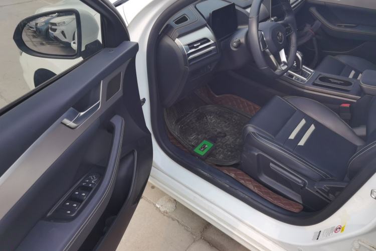 Used BYD Qin Pro 2020 Beyond Edition 1.5TI Automatic Prestige Version Driver Seat