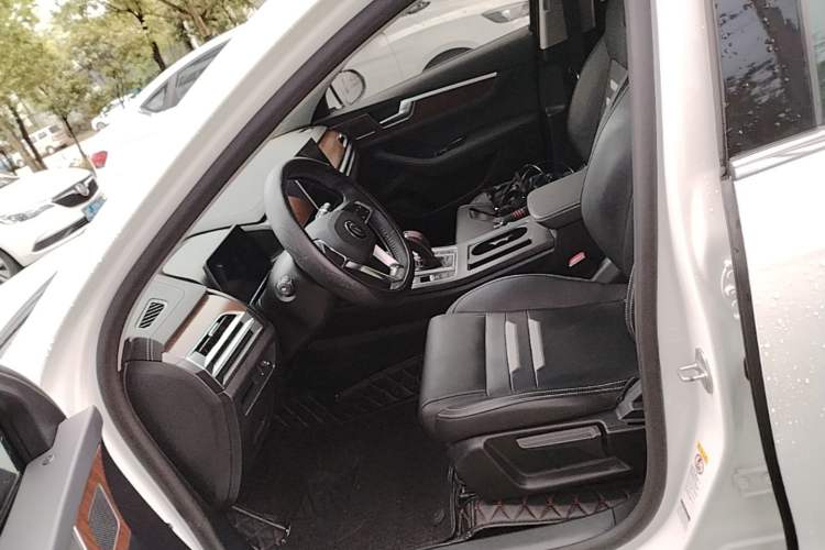 Used BYD Qin Pro 2020 Beyond Edition 1.5TI Automatic Prestige Version Driver Seat