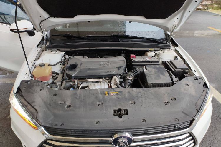 Used BYD Qin Pro 2020 Beyond Edition 1.5TI Automatic Prestige Version Engine Bay