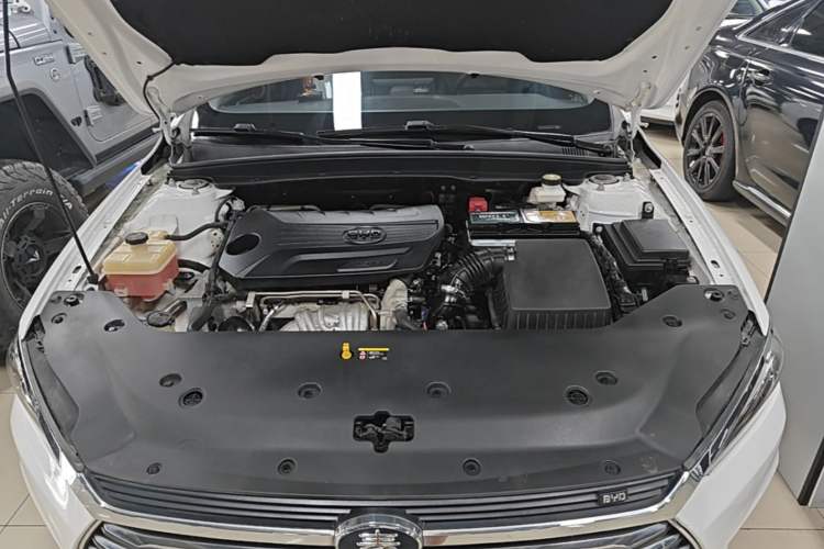 Used BYD Qin Pro 2020 Beyond Edition 1.5TI Automatic Prestige Version Engine Bay