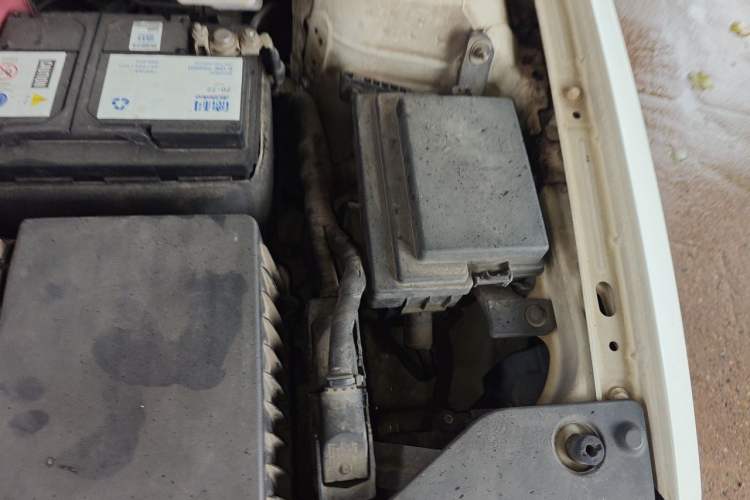 Used BYD Qin Pro 2020 Beyond Edition 1.5TI Automatic Prestige Version Engine Bay Left