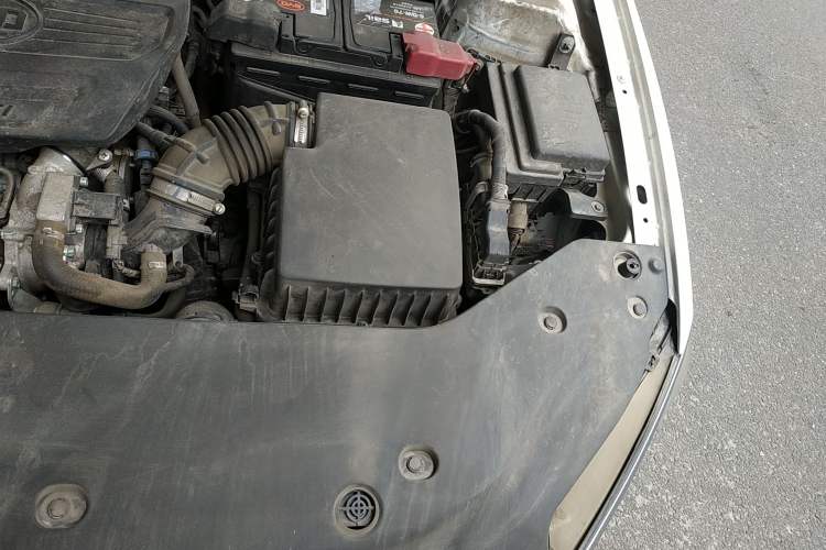 Used BYD Qin Pro 2020 Beyond Edition 1.5TI Manual Luxury Version Engine Bay Left