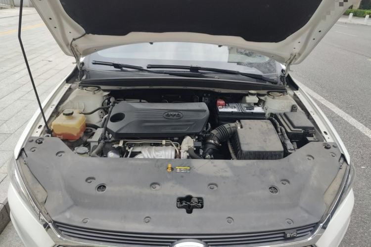 Used BYD Qin Pro 2020 Beyond Edition 1.5TI Automatic Flagship Version Engine Bay