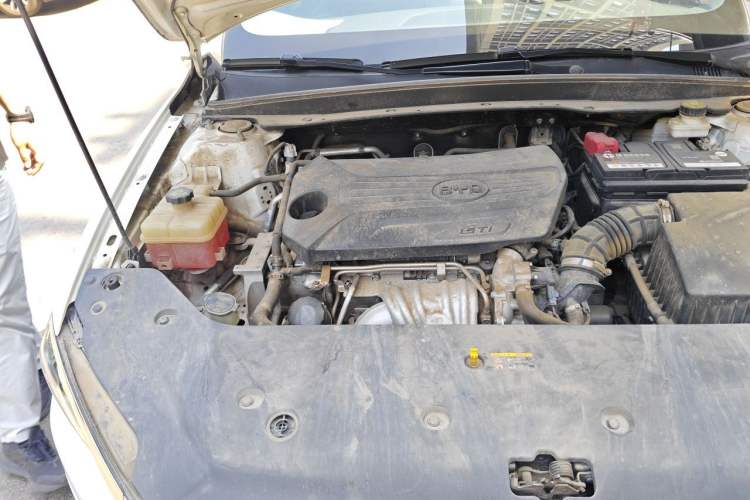 Used BYD Qin Pro 2020 Beyond Edition 1.5TI Automatic Prestige Version Engine Bay Right