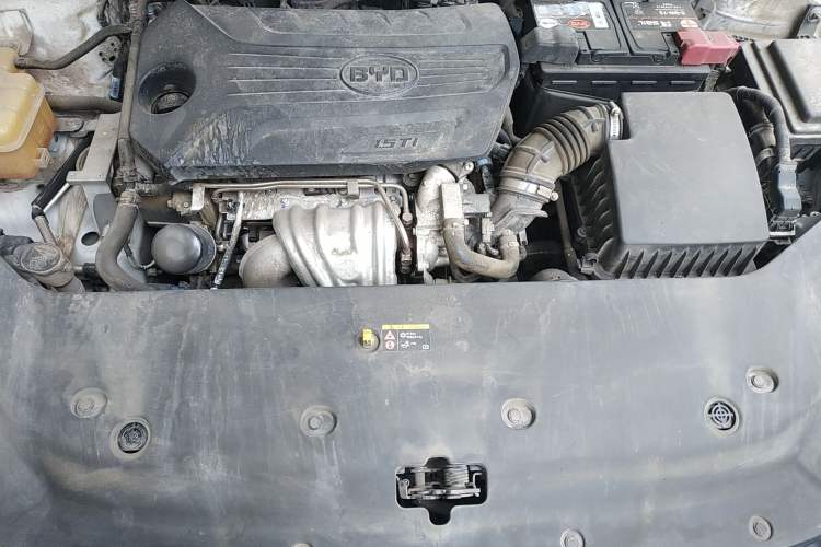 Used BYD Qin Pro 2020 Beyond Edition 1.5TI Manual Luxury Version Engine Bay