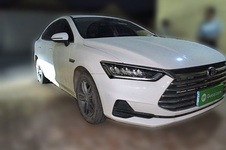Used BYD Qin Pro 2020 Beyond Edition 1.5TI Automatic Prestige Version Front Right 45 Deg