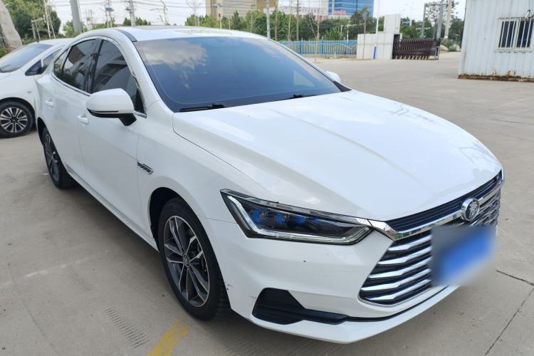 Used BYD Qin Pro 2020 Beyond Edition 1.5TI Automatic Flagship Version Front Right 45 Deg