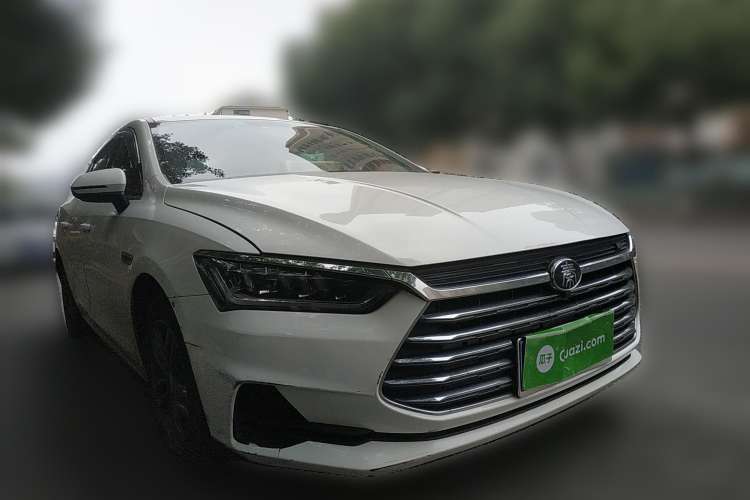Used BYD Qin Pro 2020 Beyond Edition 1.5TI Manual Luxury Version Front Right 45 Deg