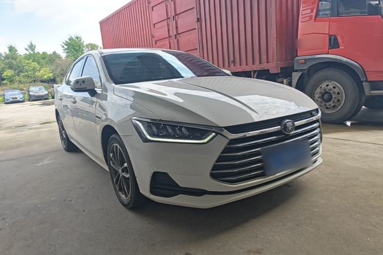 Used BYD Qin Pro 2020 Beyond Edition 1.5TI Automatic Flagship Version Front Right 45 Deg