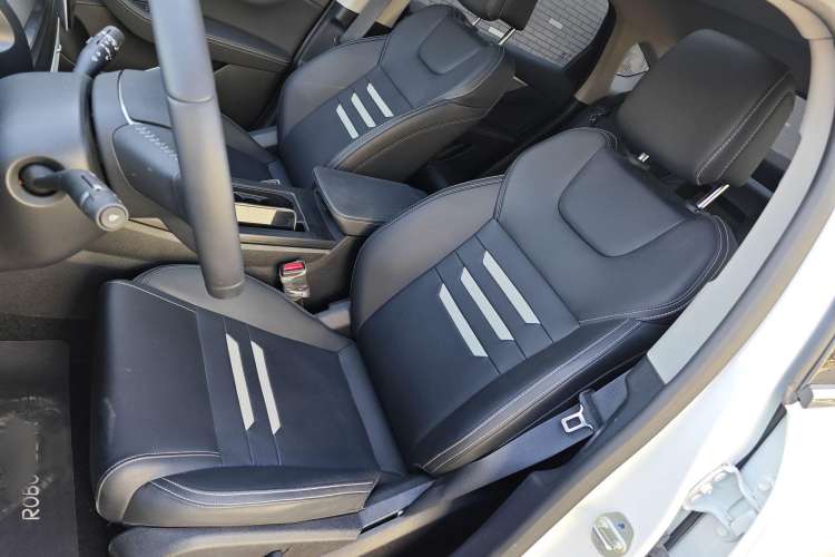 Used BYD Qin Pro 2020 Beyond Edition 1.5TI Automatic Flagship Version Interior 3