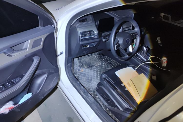 Used BYD Qin Pro 2020 Beyond Edition 1.5TI Automatic Flagship Version Interior 3
