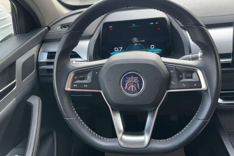 Used BYD Qin Pro 2020 Beyond Edition 1.5TI Automatic Flagship Version Interior 5