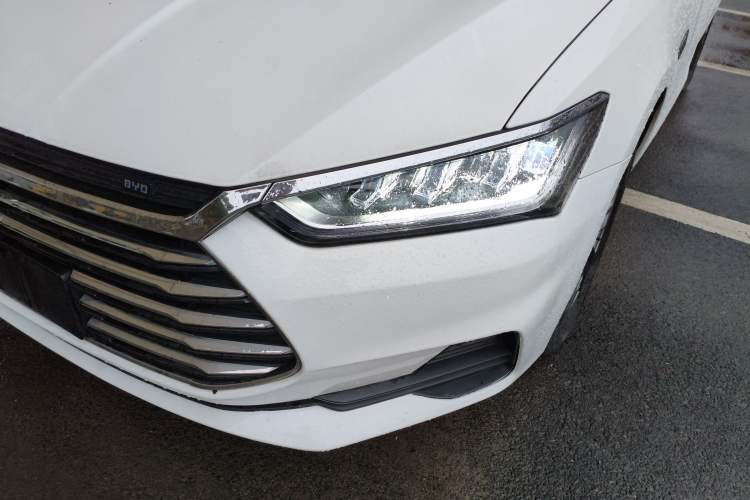 Used BYD Qin Pro 2020 Beyond Edition 1.5TI Automatic Prestige Version Left Front Headlight