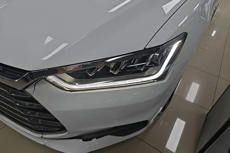 Used BYD Qin Pro 2020 Beyond Edition 1.5TI Automatic Prestige Version Left Front Headlight