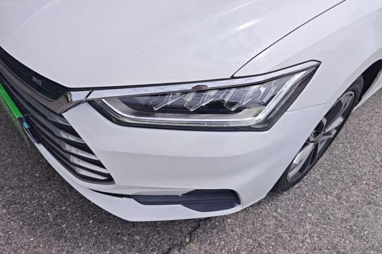Used BYD Qin Pro 2020 Beyond Edition 1.5TI Automatic Flagship Version Left Front Headlight