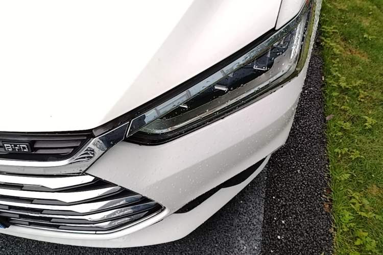 Used BYD Qin Pro 2020 Beyond Edition 1.5TI Automatic Prestige Version Left Front Headlight
