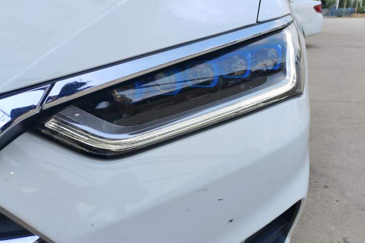 Used BYD Qin Pro 2020 Beyond Edition 1.5TI Automatic Flagship Version Left Front Headlight