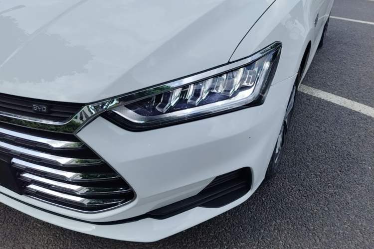 Used BYD Qin Pro 2020 Beyond Edition 1.5TI Automatic Flagship Version Left Front Headlight
