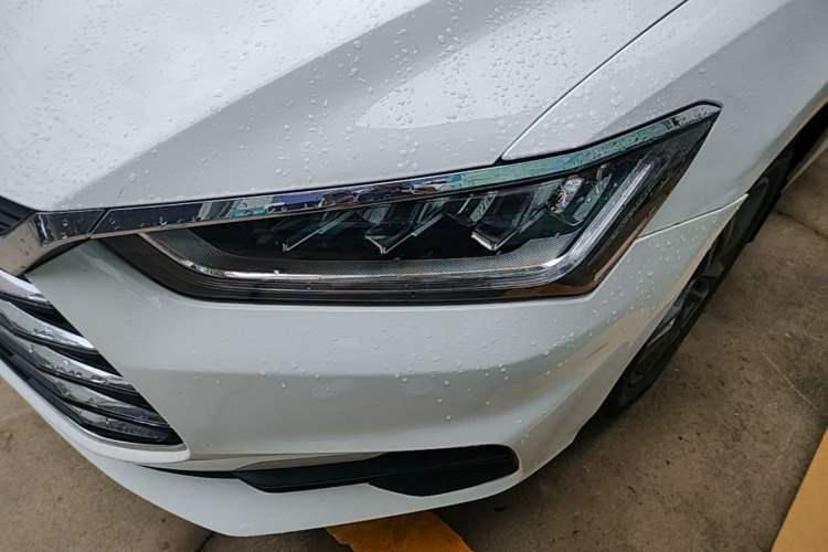 Used BYD Qin Pro 2020 Beyond Edition 1.5TI Automatic Prestige Version Left Front Headlight