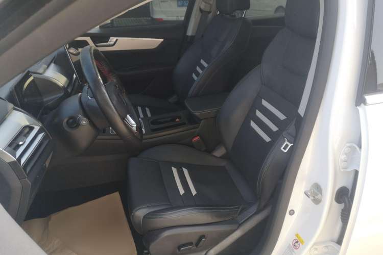 Used BYD Qin Pro 2020 Beyond Edition 1.5TI Automatic Flagship Version Left Front Seat