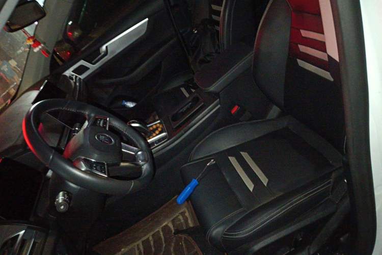 Used BYD Qin Pro 2020 Beyond Edition 1.5TI Automatic Flagship Version Left Front Seat
