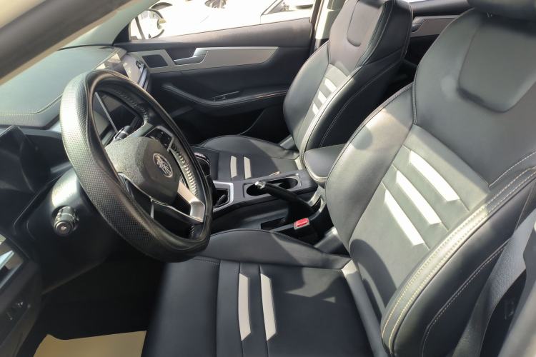 Used BYD Qin Pro 2020 Beyond Edition 1.5TI Manual Luxury Version Left Front Seat