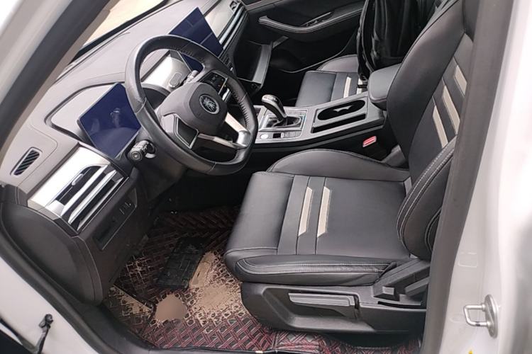 Used BYD Qin Pro 2020 Beyond Edition 1.5TI Automatic Prestige Version Left Front Seat