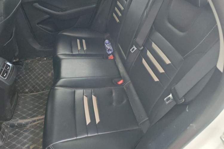 Used BYD Qin Pro 2020 Beyond Edition 1.5TI Automatic Flagship Version Left Rear Seat