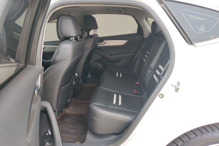 Used BYD Qin Pro 2020 Beyond Edition 1.5TI Automatic Flagship Version Left Rear Seat