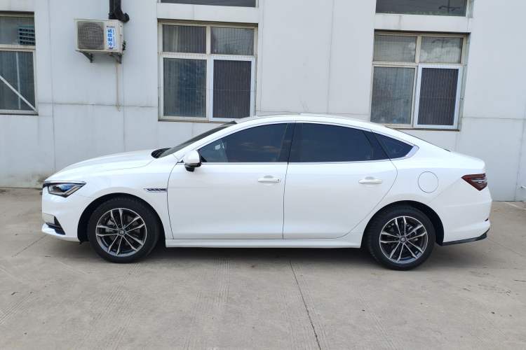 Used BYD Qin Pro 2020 Beyond Edition 1.5TI Automatic Flagship Version Left Side
