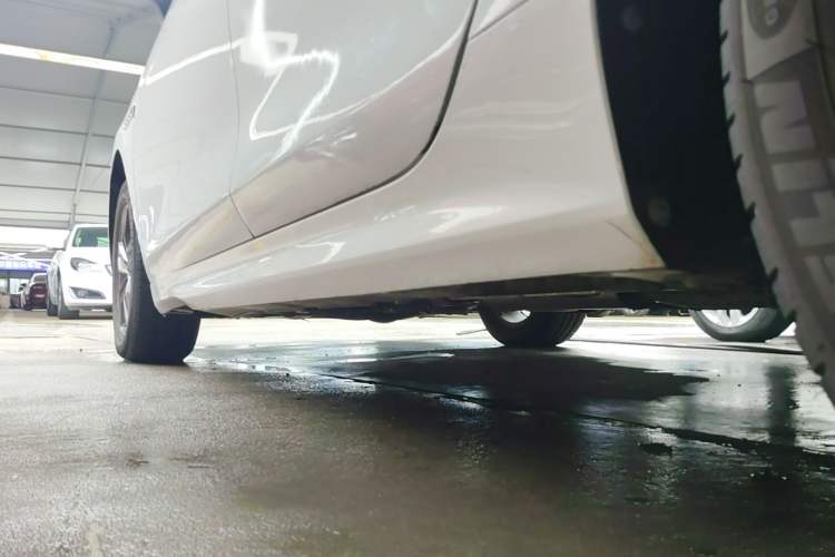 Used BYD Qin Pro 2020 Beyond Edition 1.5TI Manual Luxury Version Left Side Sill
