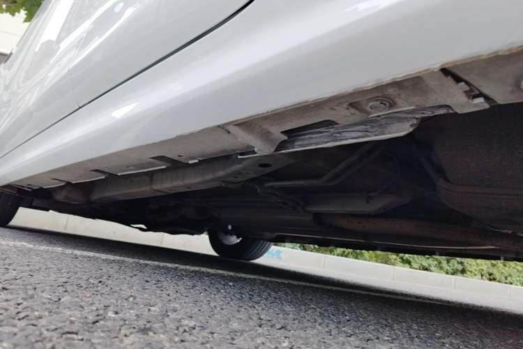 Used BYD Qin Pro 2020 Beyond Edition 1.5TI Automatic Flagship Version Left Side Sill