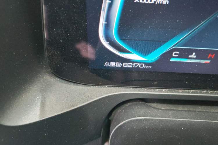 Used BYD Qin Pro 2020 Beyond Edition 1.5TI Automatic Flagship Version Odometer Close Up