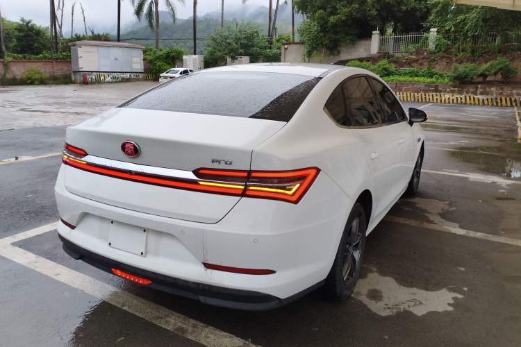 Used BYD Qin Pro 2020 Beyond Edition 1.5TI Automatic Prestige Version Rear Right 45 Deg
