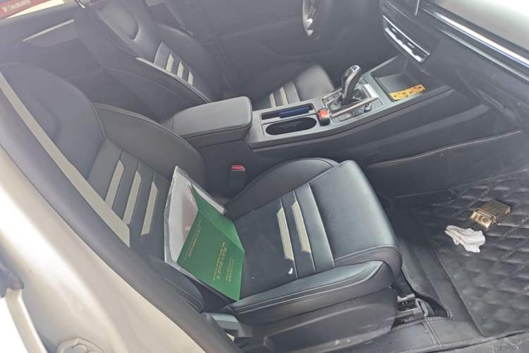 Used BYD Qin Pro 2020 Beyond Edition 1.5TI Automatic Flagship Version Right Front Seat