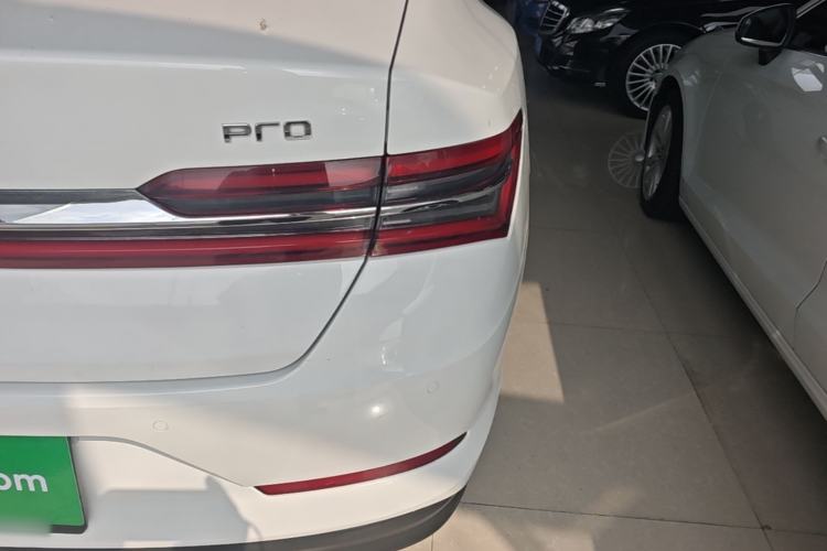 Used BYD Qin Pro 2020 Beyond Edition 1.5TI Manual Luxury Version Right Rear Taillight