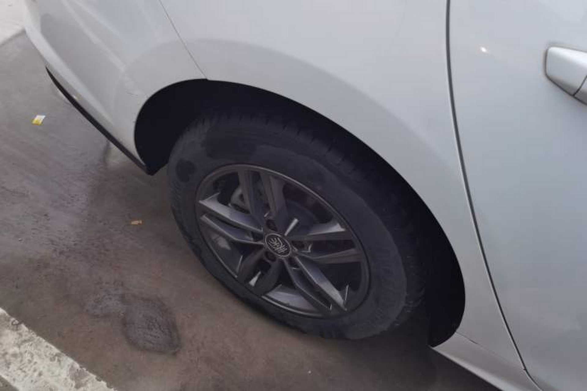 Used BYD Qin Pro 2020 Beyond Edition 1.5TI Automatic Prestige Version Right Rear Wheel Hub