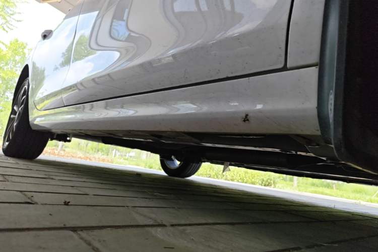 Used BYD Qin Pro 2020 Beyond Edition 1.5TI Automatic Flagship Version Right Side Sill