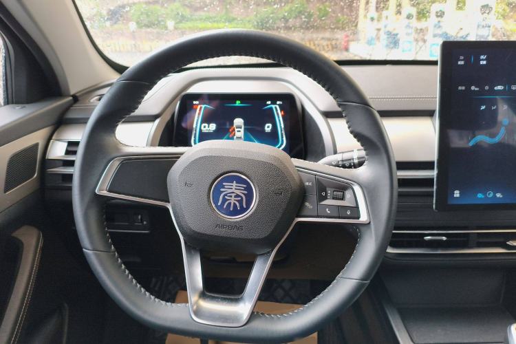 Used BYD Qin Pro 2020 Beyond Edition 1.5TI Automatic Prestige Version Steering Wheel