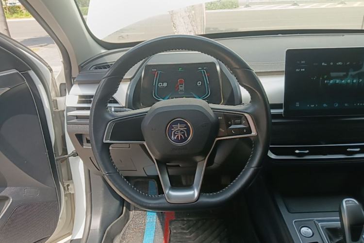 Used BYD Qin Pro 2020 Beyond Edition 1.5TI Automatic Prestige Version Steering Wheel