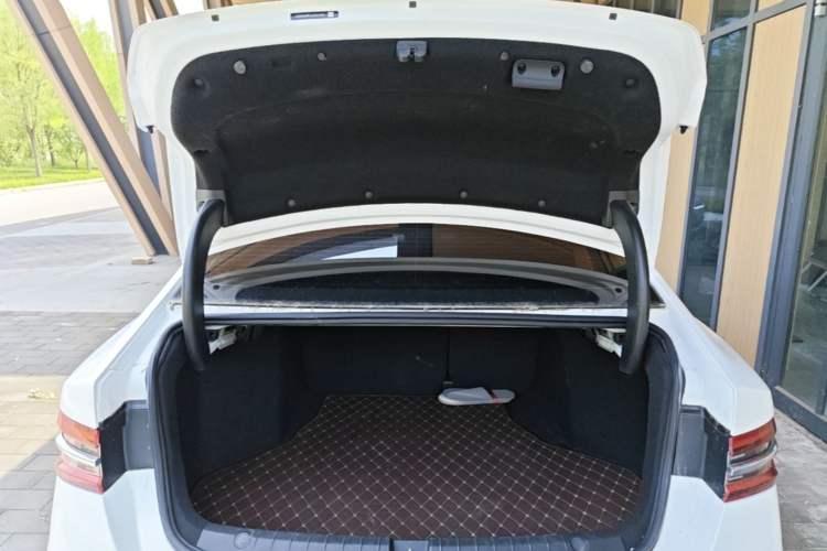 Used BYD Qin Pro 2020 Beyond Edition 1.5TI Automatic Flagship Version Trunk