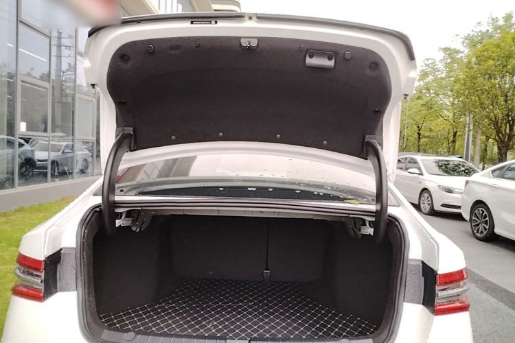 Used BYD Qin Pro 2020 Beyond Edition 1.5TI Automatic Prestige Version Trunk