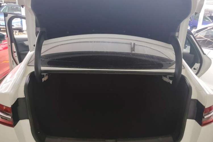 Used BYD Qin Pro 2020 Beyond Edition 1.5TI Manual Luxury Version Trunk