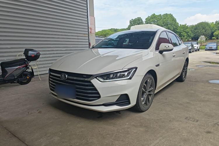 Used BYD Qin Pro 2020 Beyond Edition 1.5TI Automatic Flagship Version Guazi used car, China used car export, Used car for sale, Used BYD cars, Cheapest cars for sale