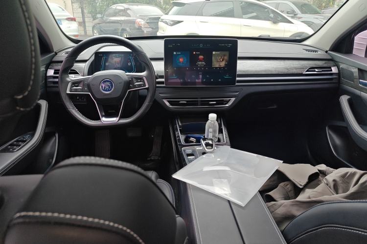 Used BYD Qin Pro New Energy 2019 EV Super Edition High-Power Smart Connect & Premium Model Center Console