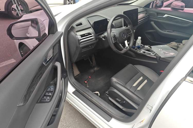 Used BYD Qin Pro New Energy 2019 EV Super Edition High-Power Smart Connect & Premium Model Driver Seat