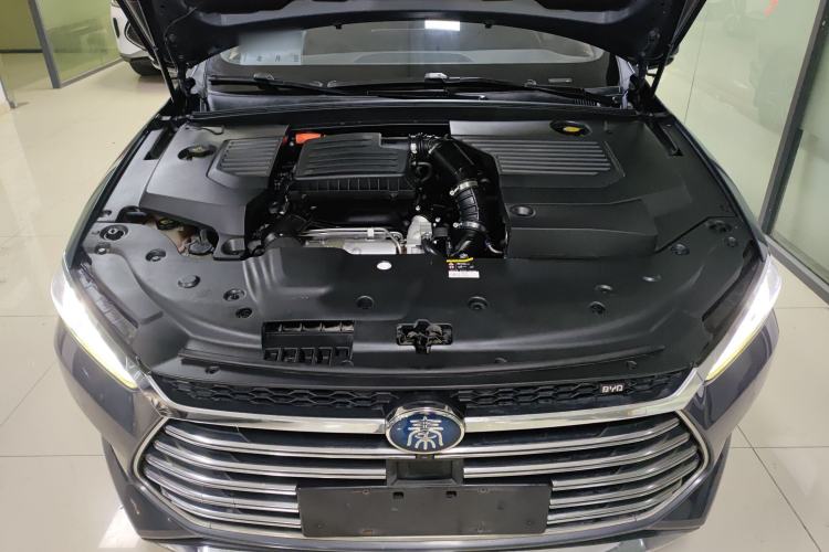 Used BYD Qin Pro New Energy 2018 DM 1.5TI Automatic Smart Connect Elite Model Engine Bay