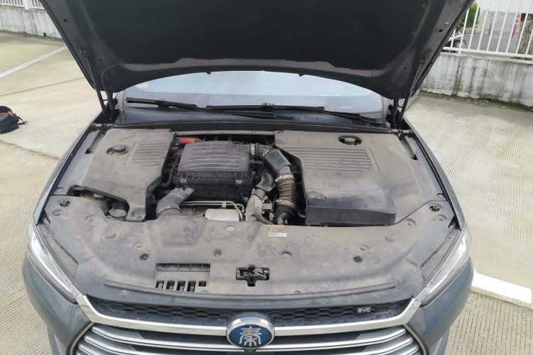 Used BYD Qin Pro New Energy 2018 DM 1.5TI Automatic Smart Connect Elite Model Engine Bay